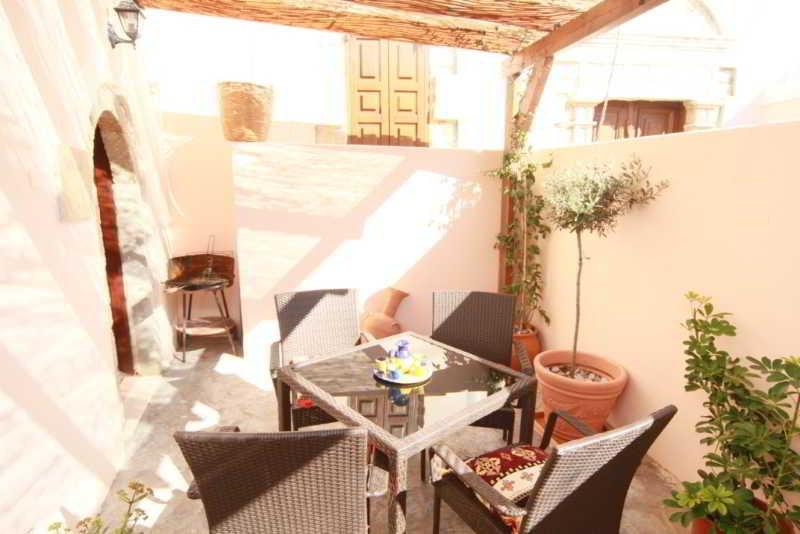 Fotini House Hotel
